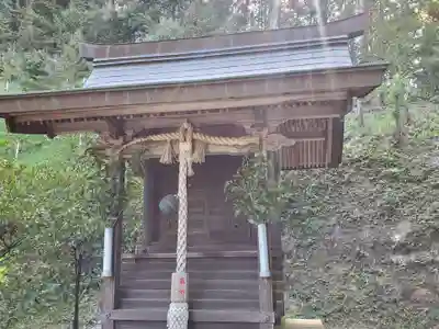 新井神社の末社・摂社