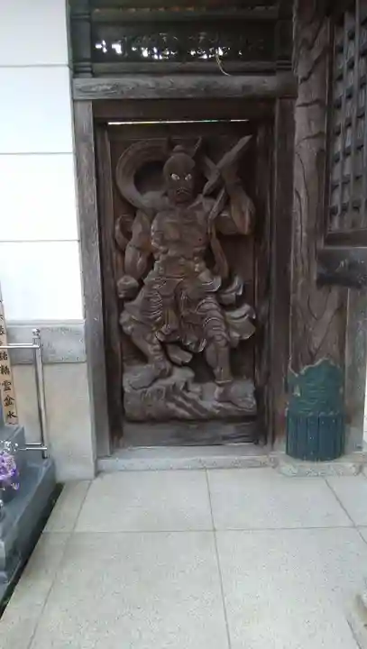 日蓮宗東耀山圓大院の仏像