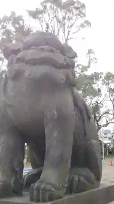 飯香岡八幡宮の狛犬
