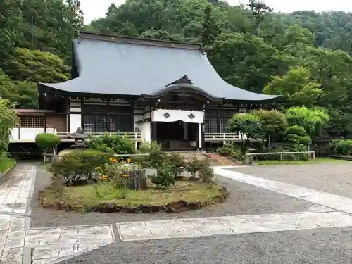 景徳院の本殿