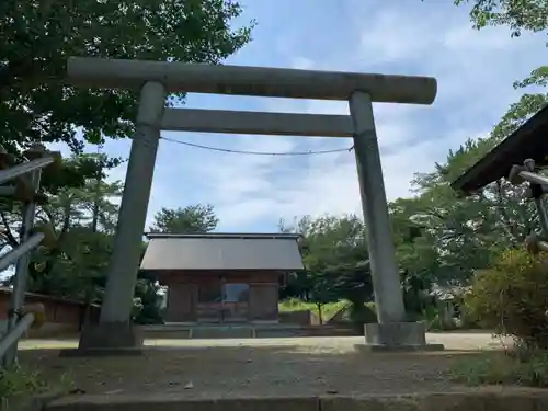 神明神社の鳥居