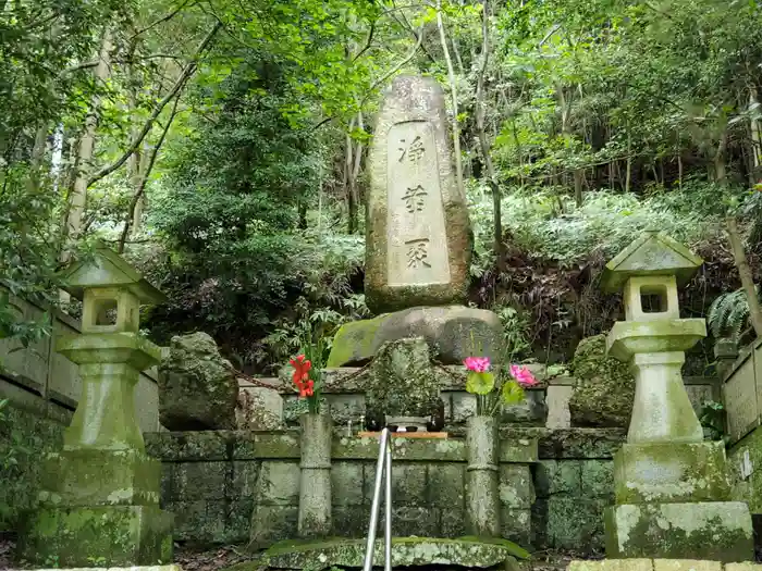 加茂神社の建物その他