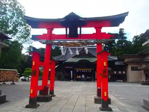 箭弓稲荷神社の鳥居