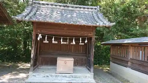 上之村神社の末社