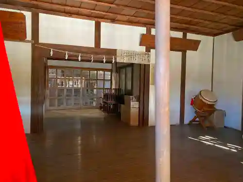 知形神社の本殿・本堂