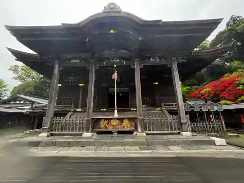 高良大社の{uncategorized: "未分類", other: "その他", undefined: "問題あり", building: "その他建物", grave: "お墓", sacred_gate: "鳥居", guardian: "狛犬", statue: "像", buddha: "仏像", history: "歴史", nature: "自然", garden: "庭園", animal: "動物", pagoda: "塔", temizu: "手水舎", mountain_gate: "山門・神門", sanctuary: "本殿・本堂", subordinate: "末社・摂社", art: "芸術", scenery: "景色", jizo: "地蔵", ema: "絵馬", goshuin: "御朱印", omikuji: "おみくじ", items: "授与品その他", amulet: "お守り", goshuincho: "御朱印帳", eats: "食事", festival: "お祭り", votive_dance: "神楽", shichigosan: "七五三参", wedding: "結婚式", experience: "体験その他", initially: "初詣", around: "周辺", anti_infection: "感染症対策"}