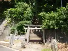 七面神社の鳥居