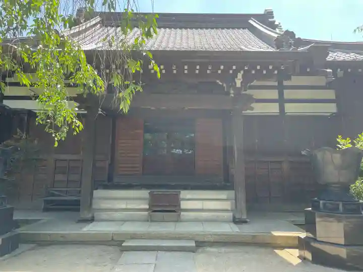 長円寺の{uncategorized: "未分類", other: "その他", undefined: "問題あり", building: "その他建物", grave: "お墓", sacred_gate: "鳥居", guardian: "狛犬", statue: "像", buddha: "仏像", history: "歴史", nature: "自然", garden: "庭園", animal: "動物", pagoda: "塔", temizu: "手水舎", mountain_gate: "山門・神門", sanctuary: "本殿・本堂", subordinate: "末社・摂社", art: "芸術", scenery: "景色", jizo: "地蔵", ema: "絵馬", goshuin: "御朱印", omikuji: "おみくじ", items: "授与品その他", amulet: "お守り", goshuincho: "御朱印帳", eats: "食事", festival: "お祭り", votive_dance: "神楽", shichigosan: "七五三参", wedding: "結婚式", experience: "体験その他", initially: "初詣", around: "周辺", anti_infection: "感染症対策"}