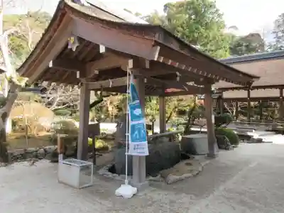 賀茂別雷神社(上賀茂神社)の手水舎