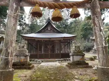 栃上神社の本殿・本堂
