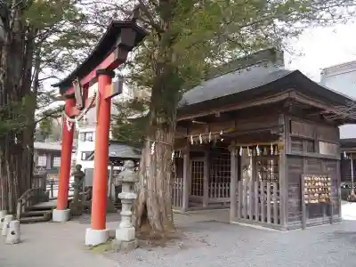 淺間神社（忍野八海）の山門・神門