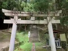 八乙女根尾神社の鳥居