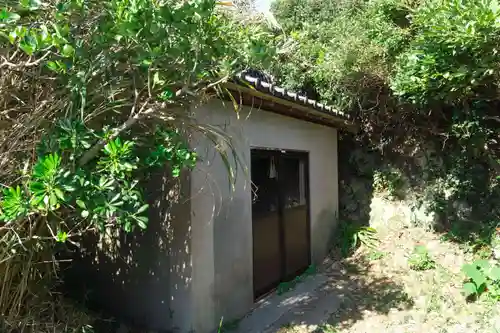 洲崎灯台帝釈天(千葉県)