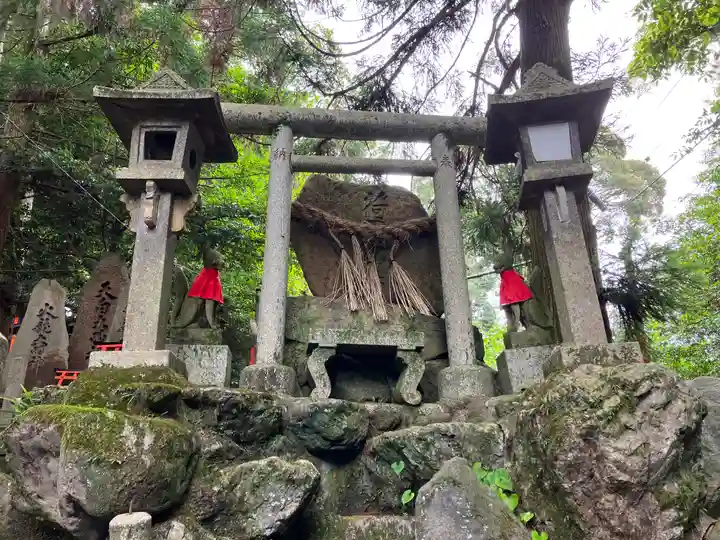 伏見稲荷大社 御膳谷奉拝所(京都府)