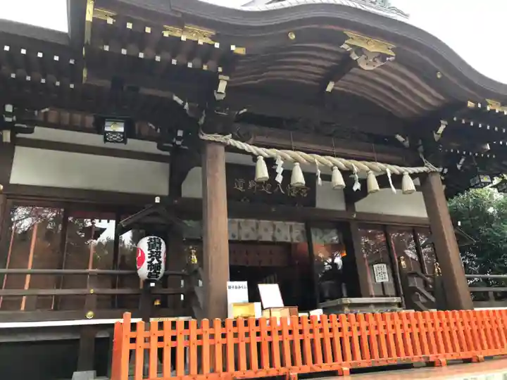 道野辺八幡宮の本殿・本堂