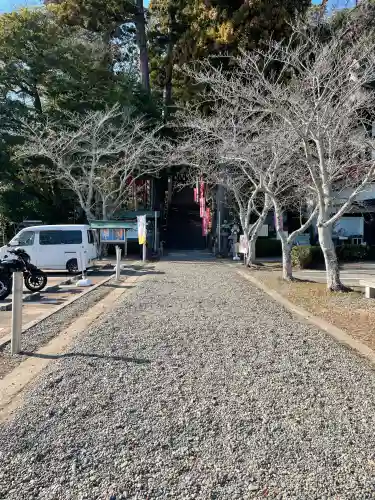 高瀧神社の{uncategorized: "未分類", other: "その他", undefined: "問題あり", building: "その他建物", grave: "お墓", sacred_gate: "鳥居", guardian: "狛犬", statue: "像", buddha: "仏像", history: "歴史", nature: "自然", garden: "庭園", animal: "動物", pagoda: "塔", temizu: "手水舎", mountain_gate: "山門・神門", sanctuary: "本殿・本堂", subordinate: "末社・摂社", art: "芸術", scenery: "景色", jizo: "地蔵", ema: "絵馬", goshuin: "御朱印", omikuji: "おみくじ", items: "授与品その他", amulet: "お守り", goshuincho: "御朱印帳", eats: "食事", festival: "お祭り", votive_dance: "神楽", shichigosan: "七五三参", wedding: "結婚式", experience: "体験その他", initially: "初詣", around: "周辺", anti_infection: "感染症対策"}