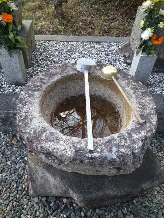 駕龍寺の手水舎