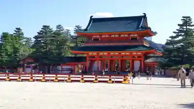 平安神宮の山門・神門