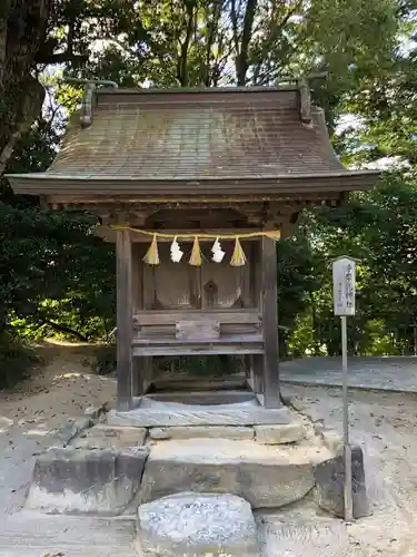 八重垣神社の末社