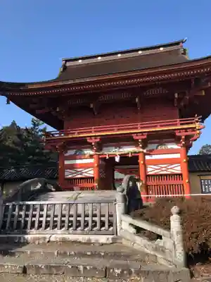 美濃國一宮　南宮大社の山門・神門