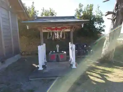 布良崎神社の手水舎