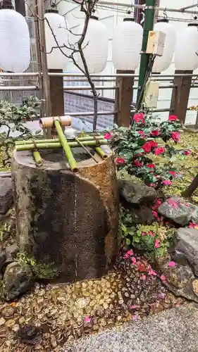 妻恋神社の手水