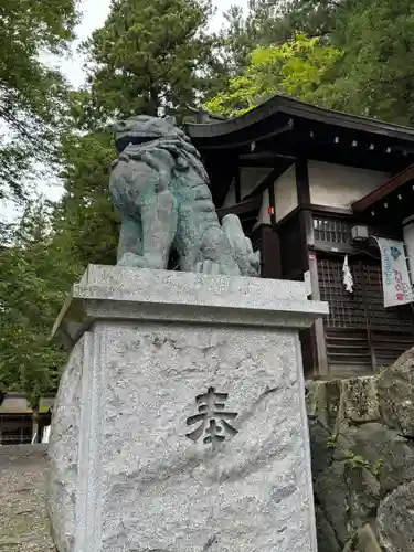 諏訪大社下社春宮(長野県)