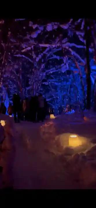 定山渓神社の{uncategorized: "未分類", other: "その他", undefined: "問題あり", building: "その他建物", grave: "お墓", sacred_gate: "鳥居", guardian: "狛犬", statue: "像", buddha: "仏像", history: "歴史", nature: "自然", garden: "庭園", animal: "動物", pagoda: "塔", temizu: "手水舎", mountain_gate: "山門・神門", sanctuary: "本殿・本堂", subordinate: "末社・摂社", art: "芸術", scenery: "景色", jizo: "地蔵", ema: "絵馬", goshuin: "御朱印", omikuji: "おみくじ", items: "授与品その他", amulet: "お守り", goshuincho: "御朱印帳", eats: "食事", festival: "お祭り", votive_dance: "神楽", shichigosan: "七五三参", wedding: "結婚式", experience: "体験その他", initially: "初詣", around: "周辺", anti_infection: "感染症対策"}