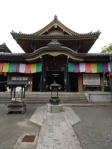 善光寺大勧進の本殿・本堂