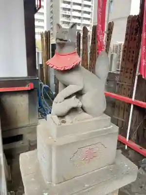 隼人稲荷神社の{uncategorized: "未分類", other: "その他", undefined: "問題あり", building: "その他建物", grave: "お墓", sacred_gate: "鳥居", guardian: "狛犬", statue: "像", buddha: "仏像", history: "歴史", nature: "自然", garden: "庭園", animal: "動物", pagoda: "塔", temizu: "手水舎", mountain_gate: "山門・神門", sanctuary: "本殿・本堂", subordinate: "末社・摂社", art: "芸術", scenery: "景色", jizo: "地蔵", ema: "絵馬", goshuin: "御朱印", omikuji: "おみくじ", items: "授与品その他", amulet: "お守り", goshuincho: "御朱印帳", eats: "食事", festival: "お祭り", votive_dance: "神楽", shichigosan: "七五三参", wedding: "結婚式", experience: "体験その他", initially: "初詣", around: "周辺", anti_infection: "感染症対策"}