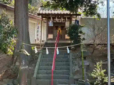 永谷天満宮の{uncategorized: "未分類", other: "その他", undefined: "問題あり", building: "その他建物", grave: "お墓", sacred_gate: "鳥居", guardian: "狛犬", statue: "像", buddha: "仏像", history: "歴史", nature: "自然", garden: "庭園", animal: "動物", pagoda: "塔", temizu: "手水舎", mountain_gate: "山門・神門", sanctuary: "本殿・本堂", subordinate: "末社・摂社", art: "芸術", scenery: "景色", jizo: "地蔵", ema: "絵馬", goshuin: "御朱印", omikuji: "おみくじ", items: "授与品その他", amulet: "お守り", goshuincho: "御朱印帳", eats: "食事", festival: "お祭り", votive_dance: "神楽", shichigosan: "七五三参", wedding: "結婚式", experience: "体験その他", initially: "初詣", around: "周辺", anti_infection: "感染症対策"}