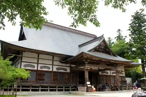 中尊寺の本殿・本堂