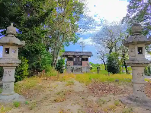 八幡社（丸渕上）の建物その他