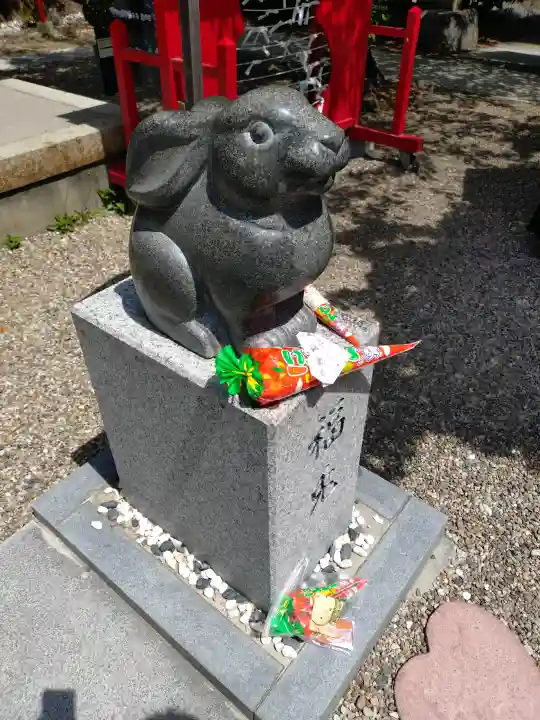 三輪神社の{uncategorized: "未分類", other: "その他", undefined: "問題あり", building: "その他建物", grave: "お墓", sacred_gate: "鳥居", guardian: "狛犬", statue: "像", buddha: "仏像", history: "歴史", nature: "自然", garden: "庭園", animal: "動物", pagoda: "塔", temizu: "手水舎", mountain_gate: "山門・神門", sanctuary: "本殿・本堂", subordinate: "末社・摂社", art: "芸術", scenery: "景色", jizo: "地蔵", ema: "絵馬", goshuin: "御朱印", omikuji: "おみくじ", items: "授与品その他", amulet: "お守り", goshuincho: "御朱印帳", eats: "食事", festival: "お祭り", votive_dance: "神楽", shichigosan: "七五三参", wedding: "結婚式", experience: "体験その他", initially: "初詣", around: "周辺", anti_infection: "感染症対策"}