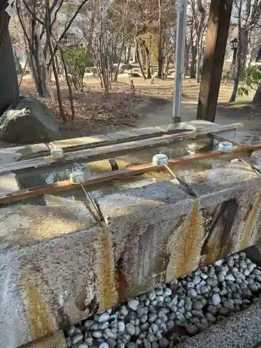 四柱神社の{uncategorized: "未分類", other: "その他", undefined: "問題あり", building: "その他建物", grave: "お墓", sacred_gate: "鳥居", guardian: "狛犬", statue: "像", buddha: "仏像", history: "歴史", nature: "自然", garden: "庭園", animal: "動物", pagoda: "塔", temizu: "手水舎", mountain_gate: "山門・神門", sanctuary: "本殿・本堂", subordinate: "末社・摂社", art: "芸術", scenery: "景色", jizo: "地蔵", ema: "絵馬", goshuin: "御朱印", omikuji: "おみくじ", items: "授与品その他", amulet: "お守り", goshuincho: "御朱印帳", eats: "食事", festival: "お祭り", votive_dance: "神楽", shichigosan: "七五三参", wedding: "結婚式", experience: "体験その他", initially: "初詣", around: "周辺", anti_infection: "感染症対策"}