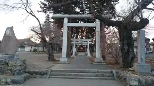 出雲神社の鳥居