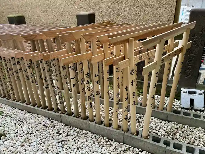 被官稲荷神社(東京都)