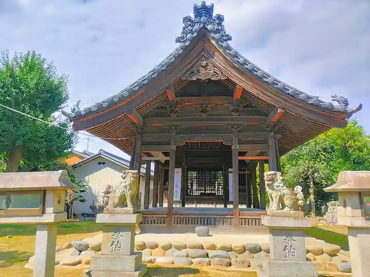 三嶋神社の本殿・本堂