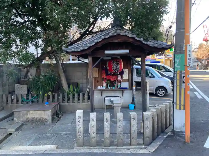 谷の清水(清水井戸地蔵尊)(大阪府)