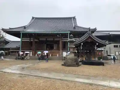 一心寺の本殿・本堂