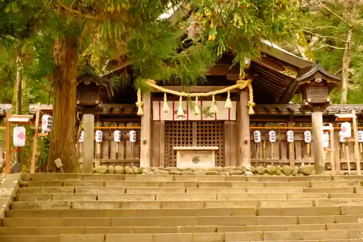 諏訪大社上社前宮(長野県)