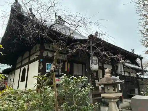元慶寺の{uncategorized: "未分類", other: "その他", undefined: "問題あり", building: "その他建物", grave: "お墓", sacred_gate: "鳥居", guardian: "狛犬", statue: "像", buddha: "仏像", history: "歴史", nature: "自然", garden: "庭園", animal: "動物", pagoda: "塔", temizu: "手水舎", mountain_gate: "山門・神門", sanctuary: "本殿・本堂", subordinate: "末社・摂社", art: "芸術", scenery: "景色", jizo: "地蔵", ema: "絵馬", goshuin: "御朱印", omikuji: "おみくじ", items: "授与品その他", amulet: "お守り", goshuincho: "御朱印帳", eats: "食事", festival: "お祭り", votive_dance: "神楽", shichigosan: "七五三参", wedding: "結婚式", experience: "体験その他", initially: "初詣", around: "周辺", anti_infection: "感染症対策"}
