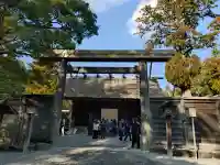 伊勢神宮外宮(豊受大神宮)の{uncategorized: "未分類", other: "その他", undefined: "問題あり", building: "その他建物", grave: "お墓", sacred_gate: "鳥居", guardian: "狛犬", statue: "像", buddha: "仏像", history: "歴史", nature: "自然", garden: "庭園", animal: "動物", pagoda: "塔", temizu: "手水舎", mountain_gate: "山門・神門", sanctuary: "本殿・本堂", subordinate: "末社・摂社", art: "芸術", scenery: "景色", jizo: "地蔵", ema: "絵馬", goshuin: "御朱印", omikuji: "おみくじ", items: "授与品その他", amulet: "お守り", goshuincho: "御朱印帳", eats: "食事", festival: "お祭り", votive_dance: "神楽", shichigosan: "七五三参", wedding: "結婚式", experience: "体験その他", initially: "初詣", around: "周辺", anti_infection: "感染症対策"}