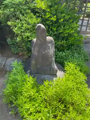 浄土宗南命山善光寺の{uncategorized: "未分類", other: "その他", undefined: "問題あり", building: "その他建物", grave: "お墓", sacred_gate: "鳥居", guardian: "狛犬", statue: "像", buddha: "仏像", history: "歴史", nature: "自然", garden: "庭園", animal: "動物", pagoda: "塔", temizu: "手水舎", mountain_gate: "山門・神門", sanctuary: "本殿・本堂", subordinate: "末社・摂社", art: "芸術", scenery: "景色", jizo: "地蔵", ema: "絵馬", goshuin: "御朱印", omikuji: "おみくじ", items: "授与品その他", amulet: "お守り", goshuincho: "御朱印帳", eats: "食事", festival: "お祭り", votive_dance: "神楽", shichigosan: "七五三参", wedding: "結婚式", experience: "体験その他", initially: "初詣", around: "周辺", anti_infection: "感染症対策"}