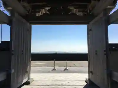 西方寺の山門・神門