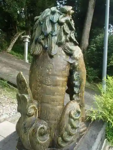 八王子神社の狛犬