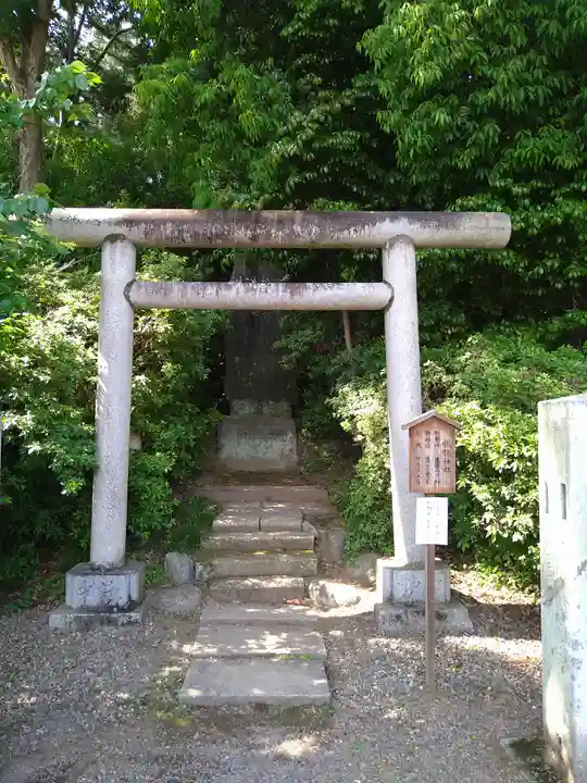 鷲宮神社の末社・摂社