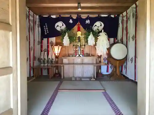 御田原神社の本殿