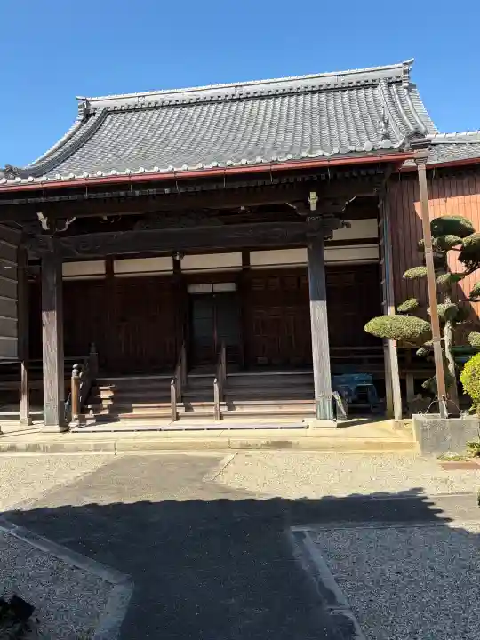善徳寺の{uncategorized: "未分類", other: "その他", undefined: "問題あり", building: "その他建物", grave: "お墓", sacred_gate: "鳥居", guardian: "狛犬", statue: "像", buddha: "仏像", history: "歴史", nature: "自然", garden: "庭園", animal: "動物", pagoda: "塔", temizu: "手水舎", mountain_gate: "山門・神門", sanctuary: "本殿・本堂", subordinate: "末社・摂社", art: "芸術", scenery: "景色", jizo: "地蔵", ema: "絵馬", goshuin: "御朱印", omikuji: "おみくじ", items: "授与品その他", amulet: "お守り", goshuincho: "御朱印帳", eats: "食事", festival: "お祭り", votive_dance: "神楽", shichigosan: "七五三参", wedding: "結婚式", experience: "体験その他", initially: "初詣", around: "周辺", anti_infection: "感染症対策"}