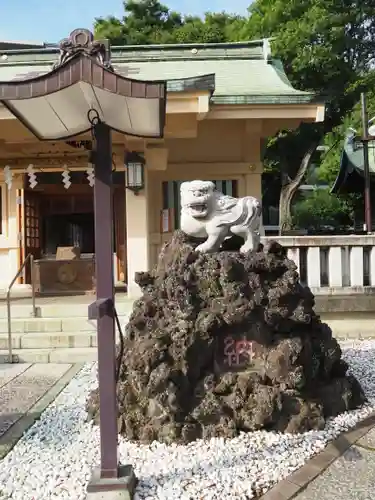 志茂熊野神社の狛犬